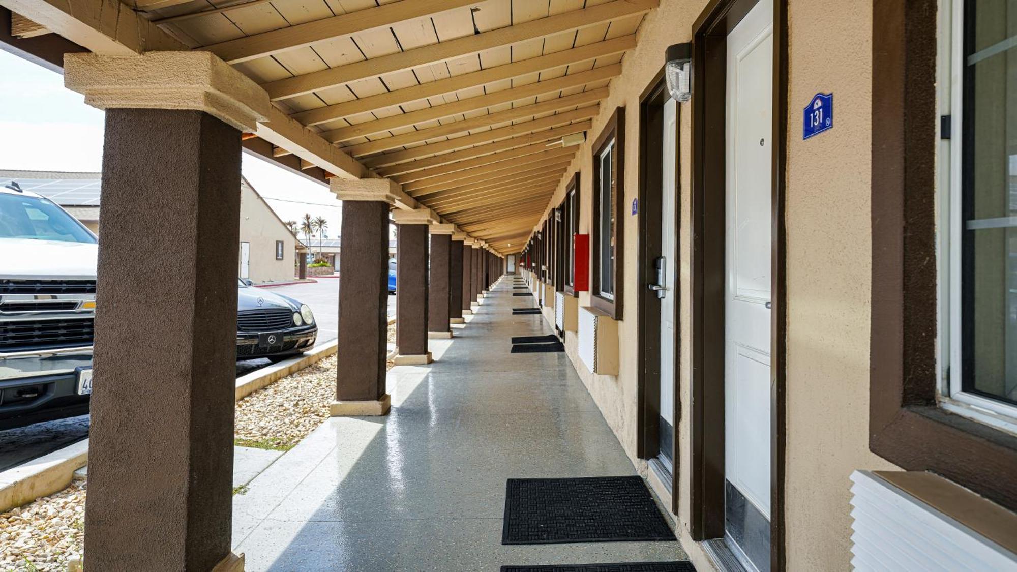 Americas Best Value Inn, Антиок Экстерьер фото